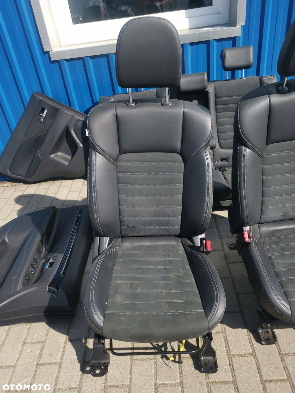 MITSUBISHI OUTLANDER III LIFT 2018 KOMPLET FOTELI Z BOCZKAMI FOTELE BOCZKI - 6