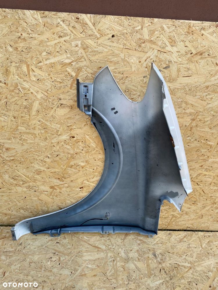 błotnik prawy mercedes vito w639 a6396304707 - 3