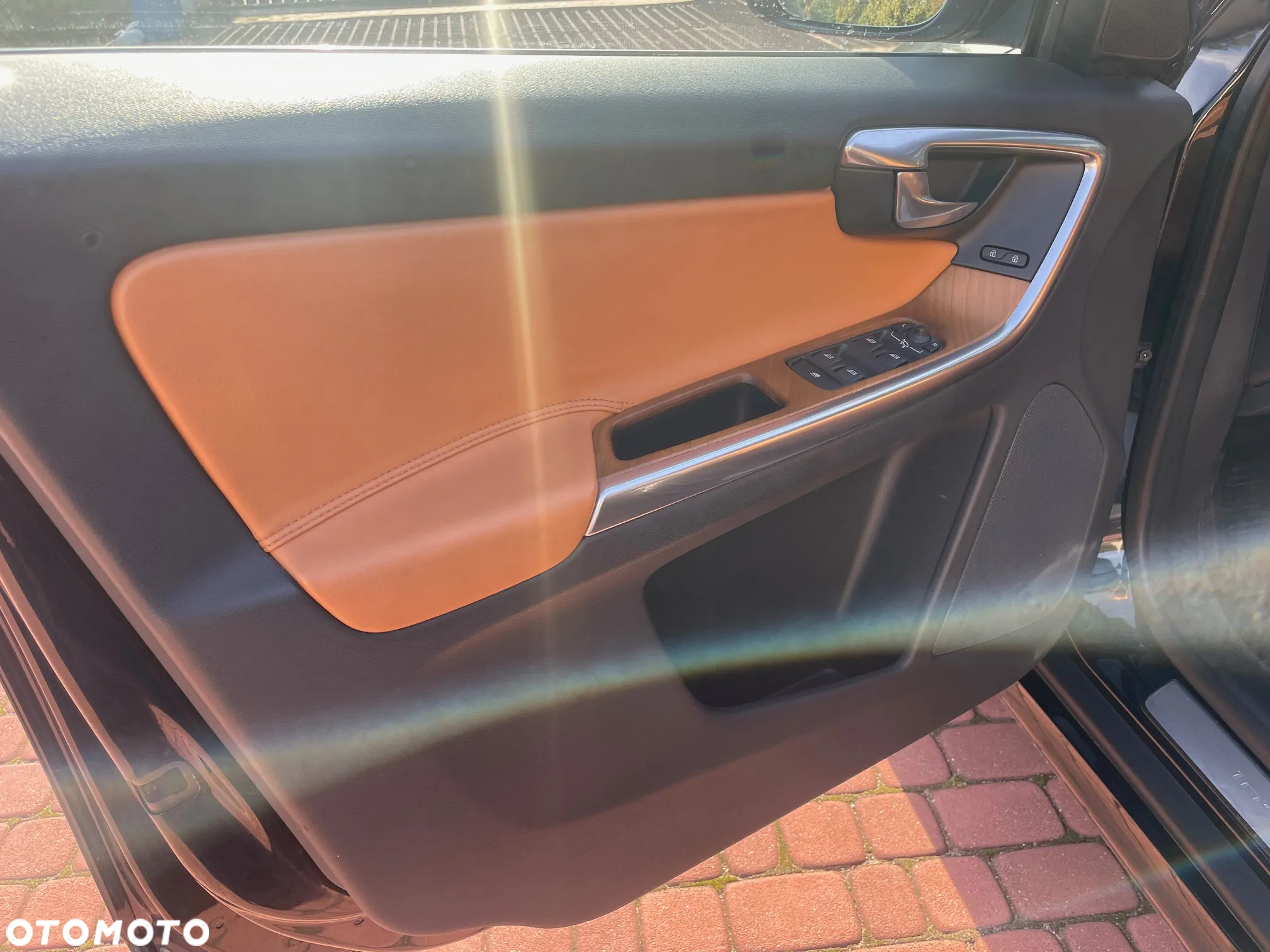 Volvo XC 60 D4 AWD Summum - 12