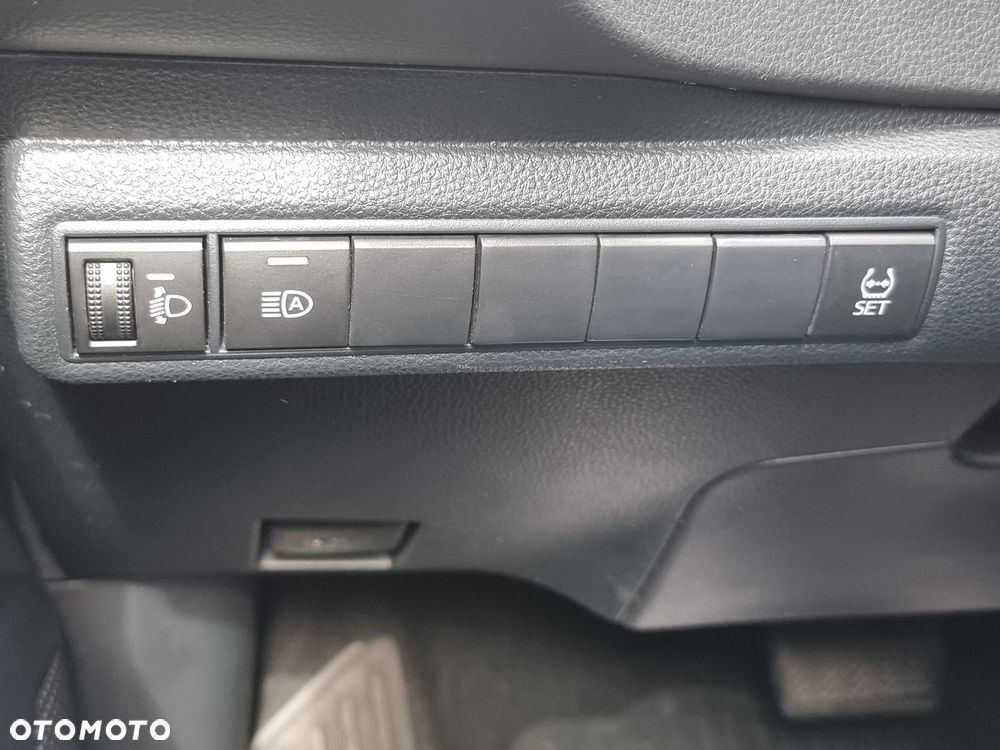 Toyota Corolla 1.6 Comfort MS - 32