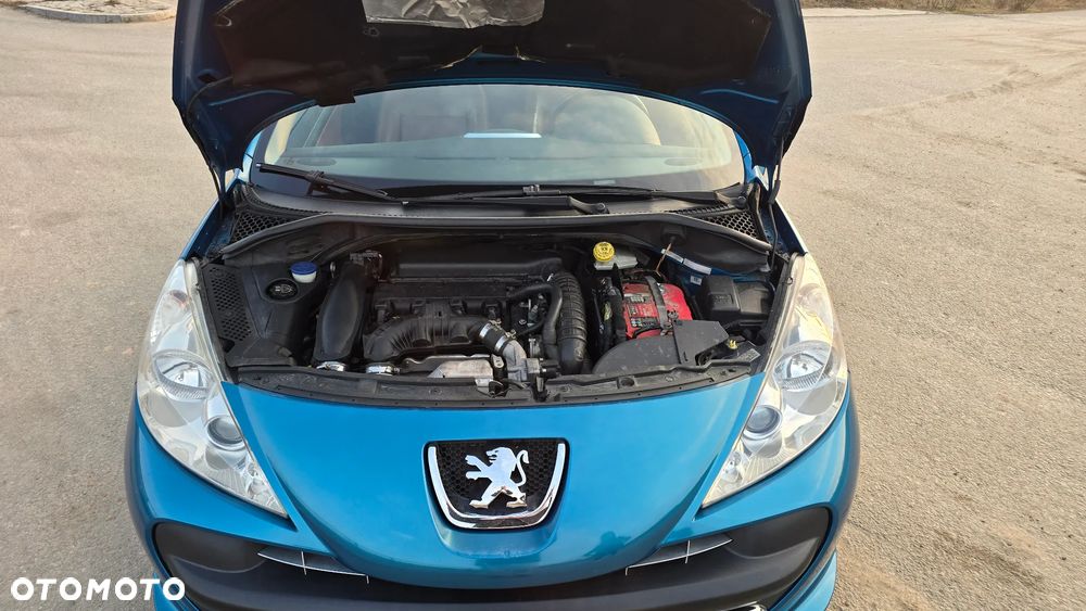 Peugeot 207 CC - 14