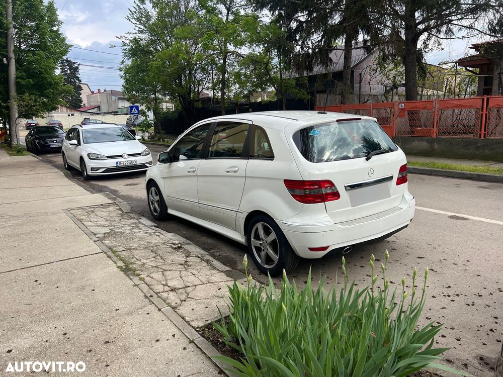 MERCEDES-BENZ B-Class 2010 — imagine 3