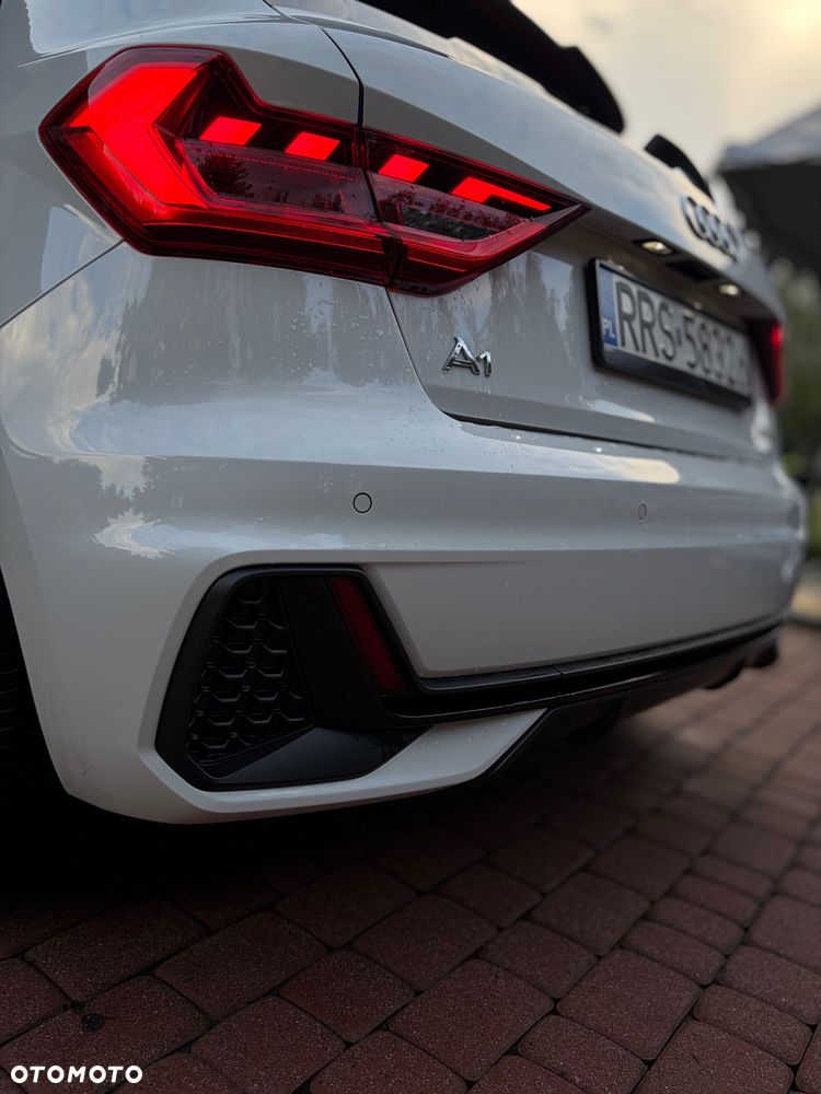 Audi A1 Sportback 30 TFSI S-Line S-tronic - 13