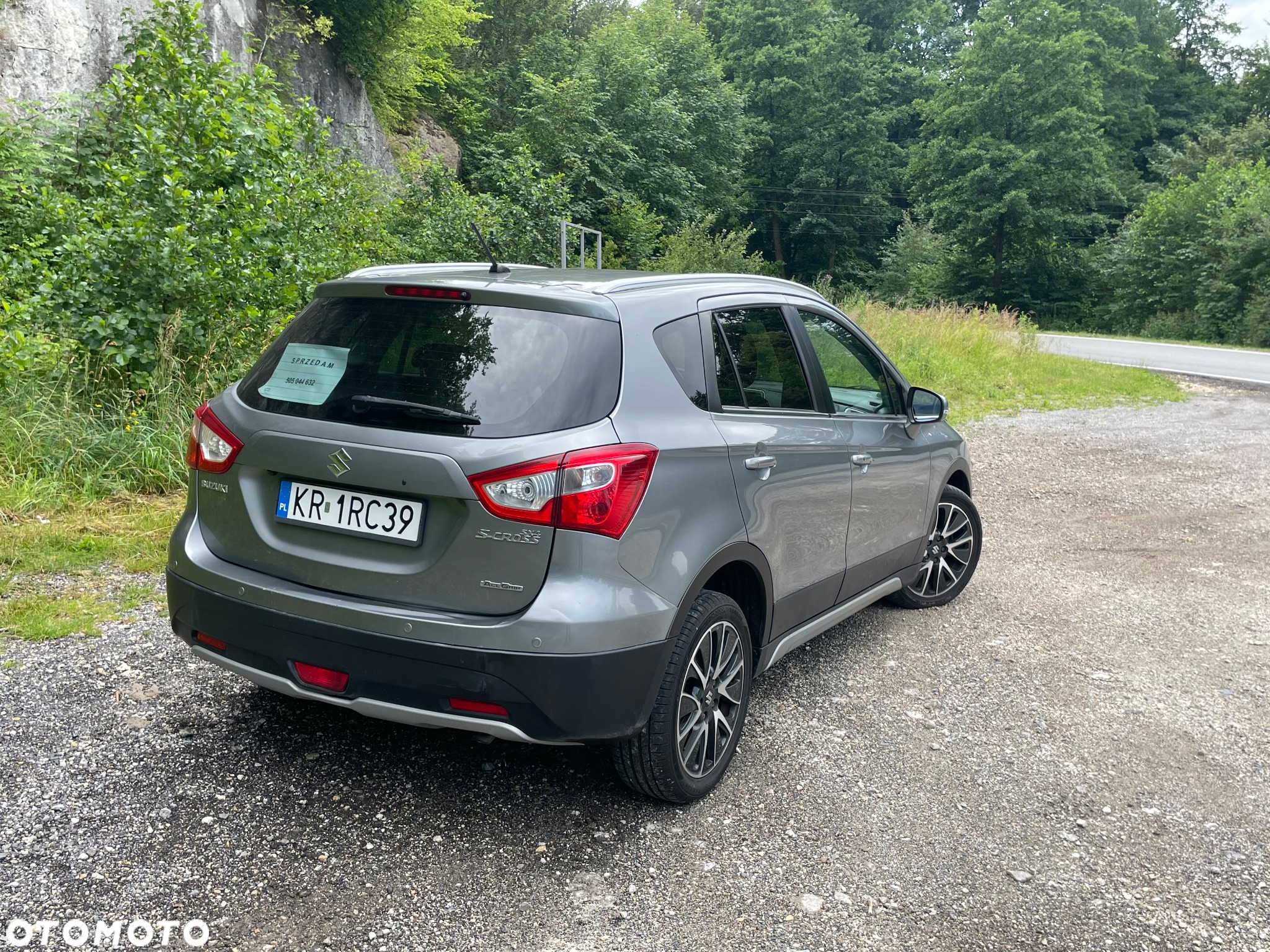 Suzuki SX4 S-Cross 1.6 Premium 4WD - 11