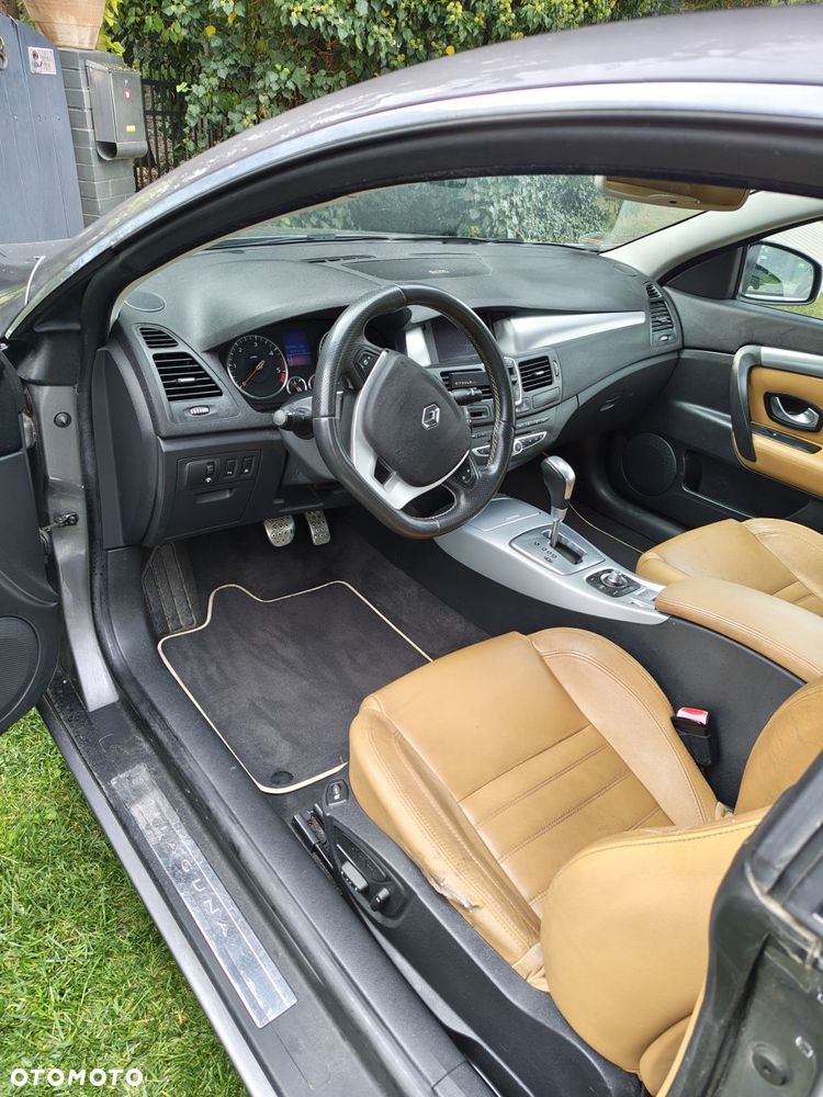 Renault Laguna V6 dCi 235 FAP GT - 4