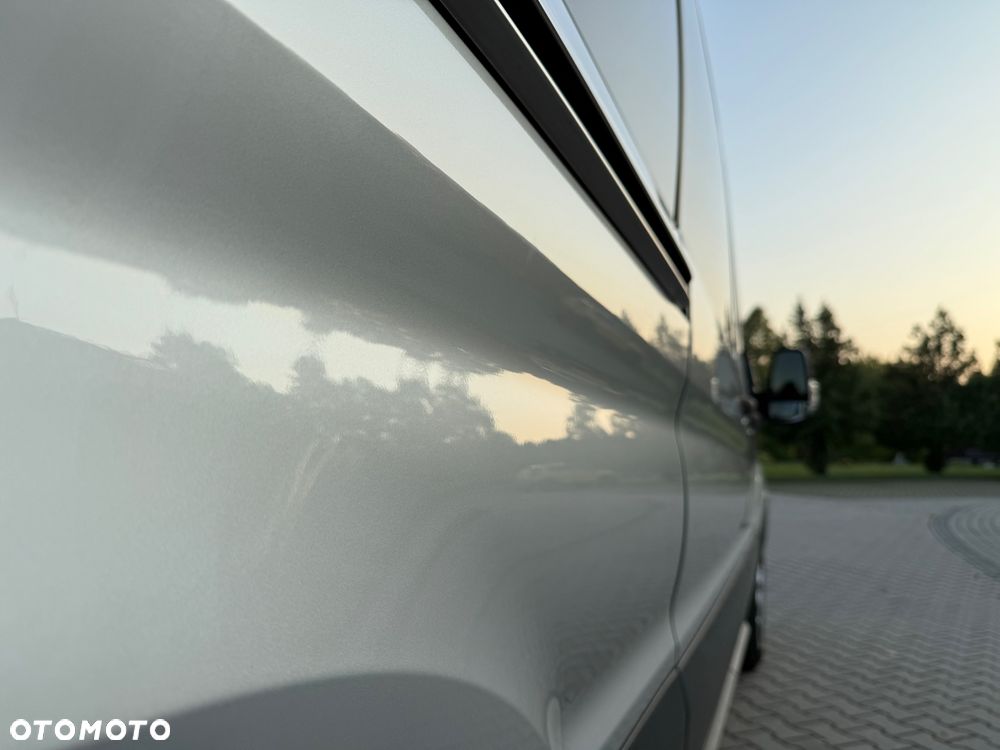 Ford Transit L3H2 Trend - 17