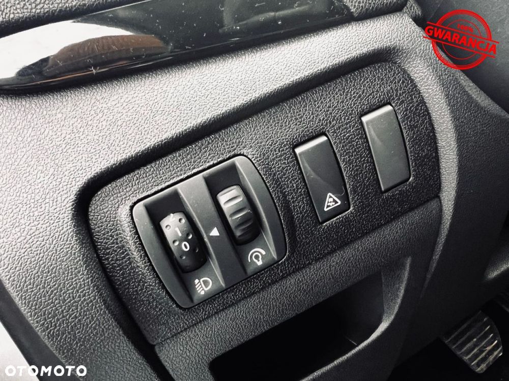 Renault Scenic dCi 110 EDC Paris - 33