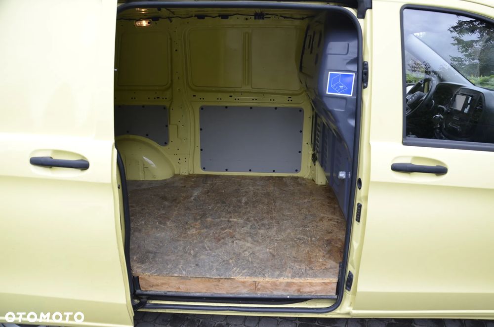 Mercedes-Benz Vito - 14