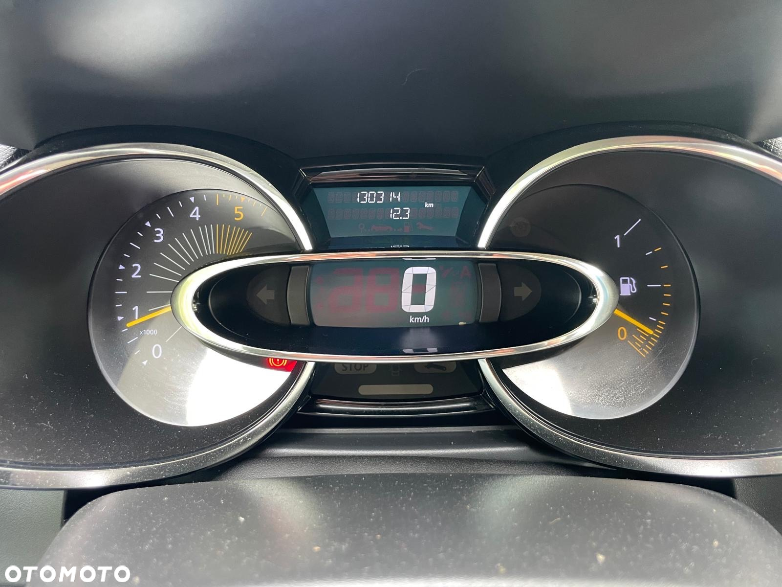 Renault Clio 1.5 dCi Expression - 13