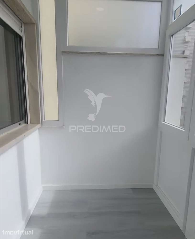 Apartamento T2 em Oeiras – Com Varanda, Arrecadação e Excelente Loc... - Grande imagem: 5/40