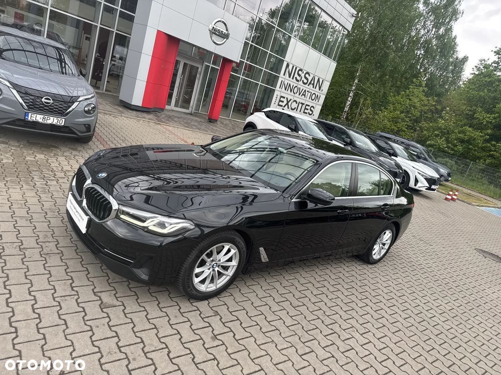 BMW Seria 5 520d Luxury Line - 27