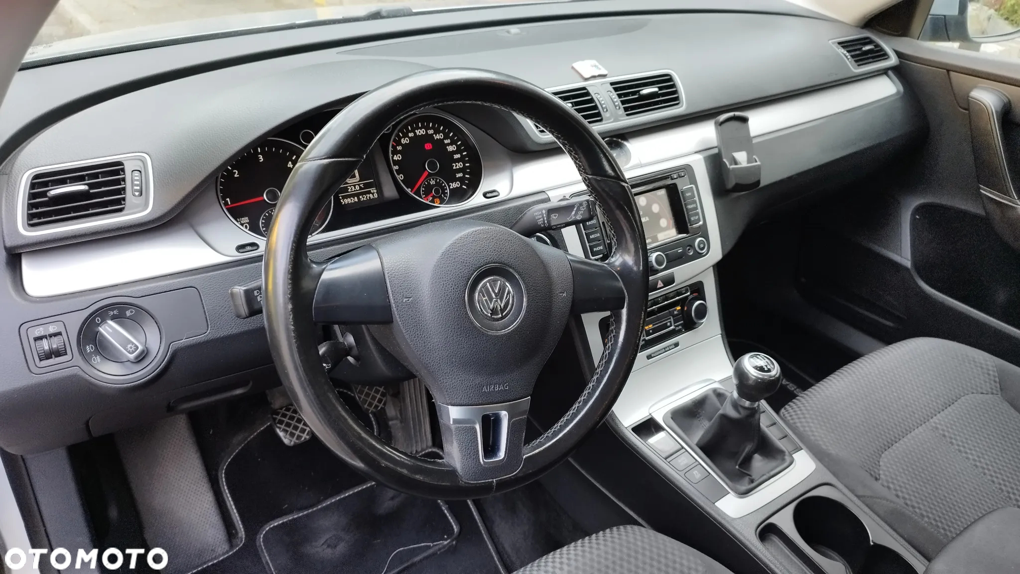 Volkswagen Passat 2.0 TDI Comfortline - 2