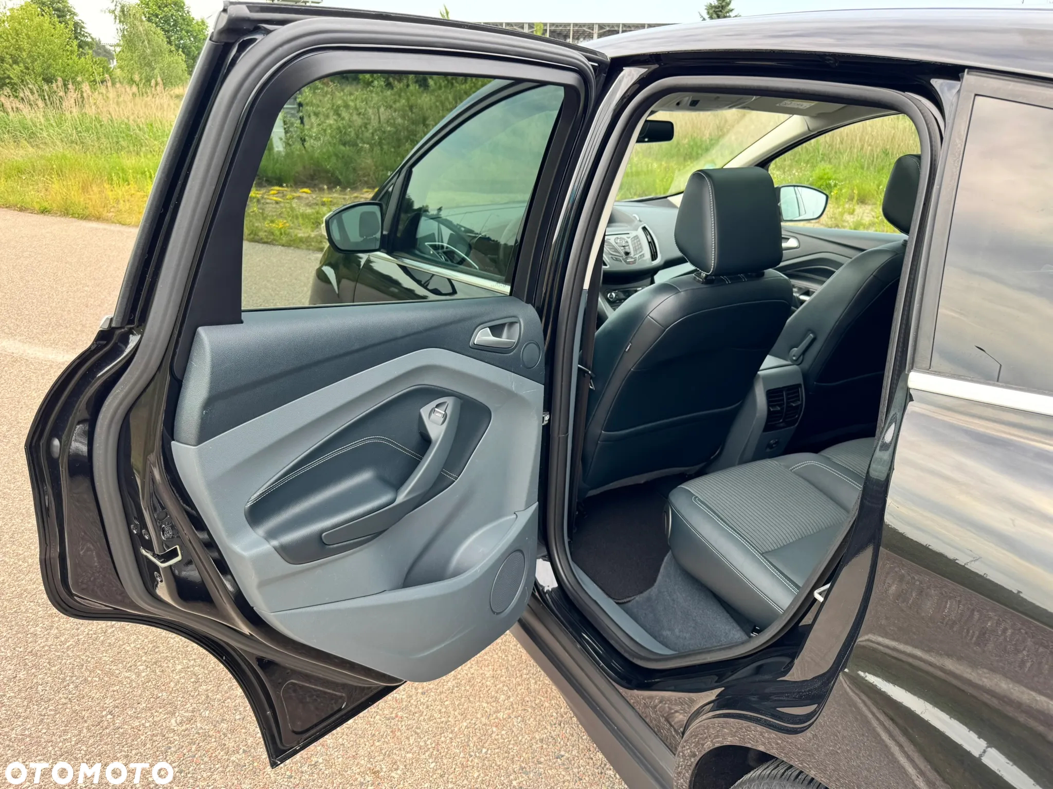 Ford C-MAX 2.0 TDCi Titanium - 29