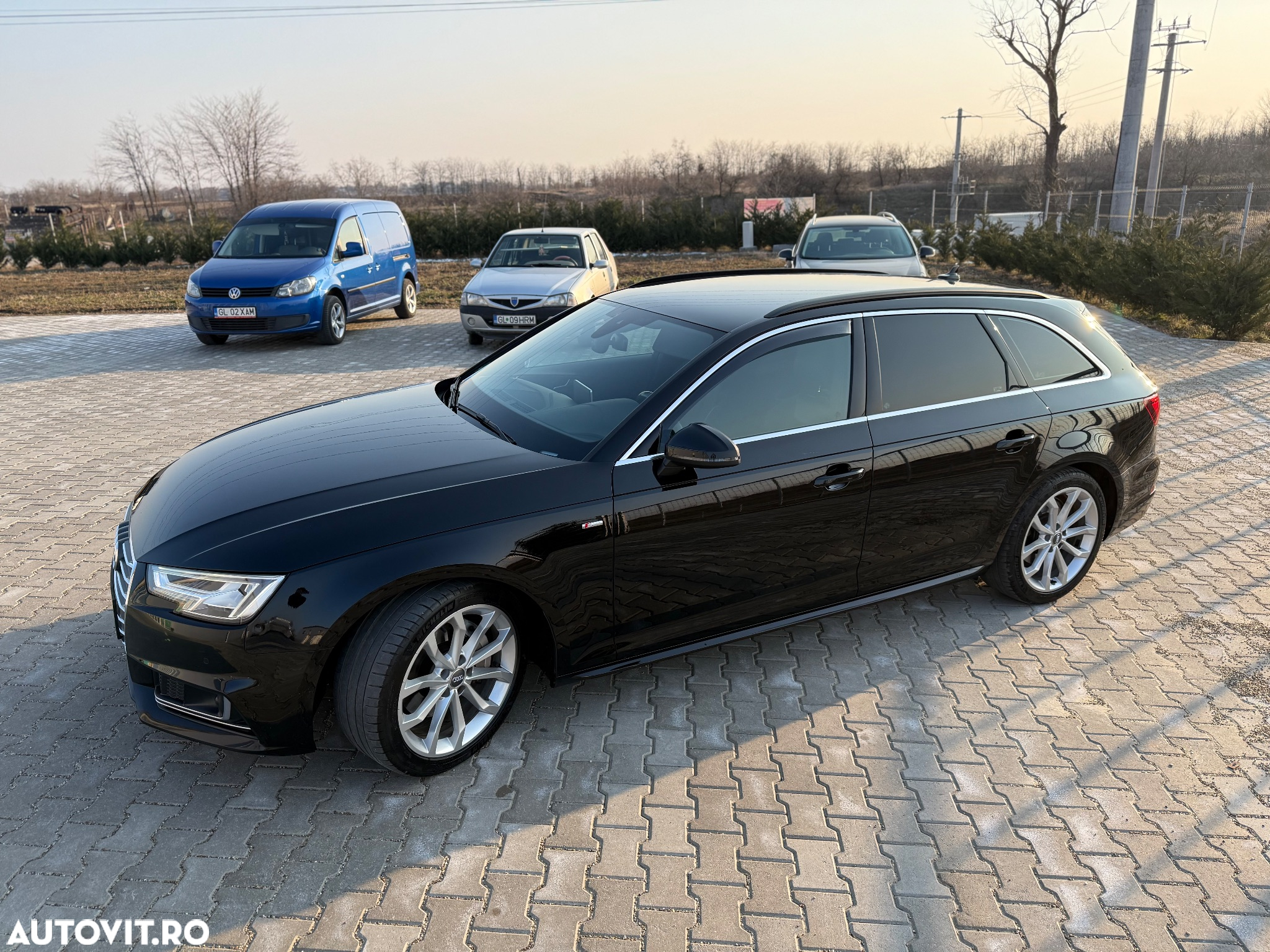 Audi A4 Avant 2.0 TDI ultra S tronic - 5