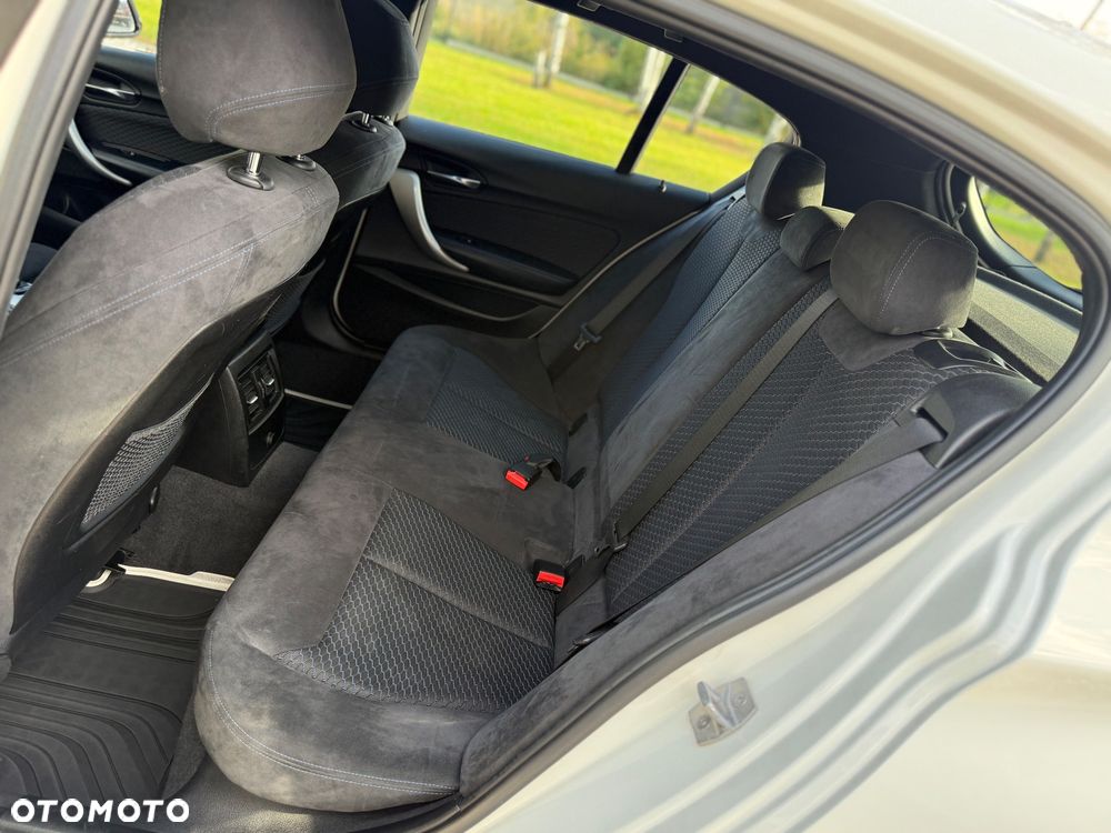 BMW Seria 1 - 27