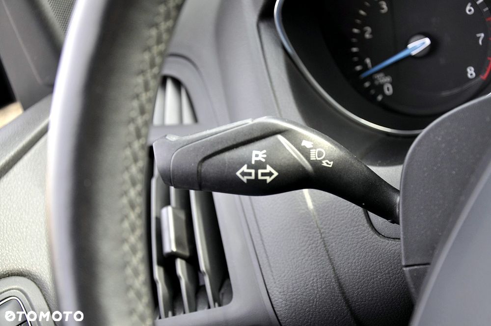 Ford Focus 1.0 EcoBoost Start-Stopp-System ST-LINE STYLE - 15