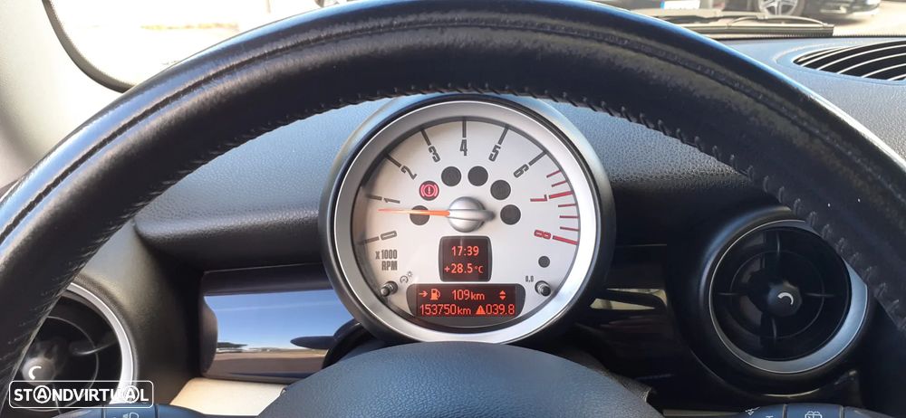 MINI 3 Portas One 1.4 - 8