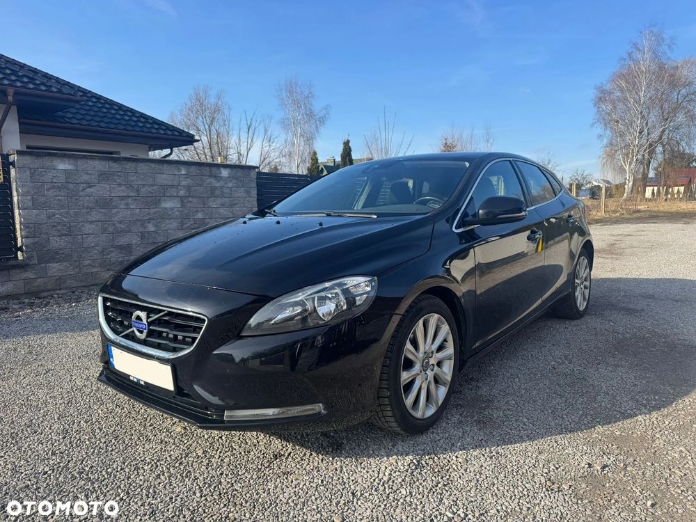 Volvo V40 D2 - 2