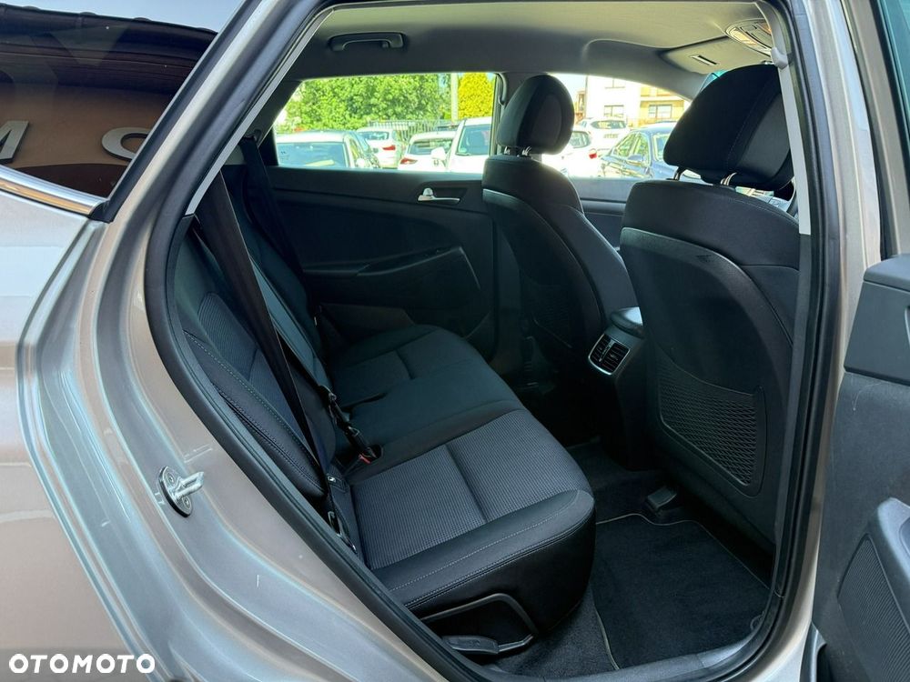 Hyundai Tucson blue 1.7 CRDi 2WD Passion - 25