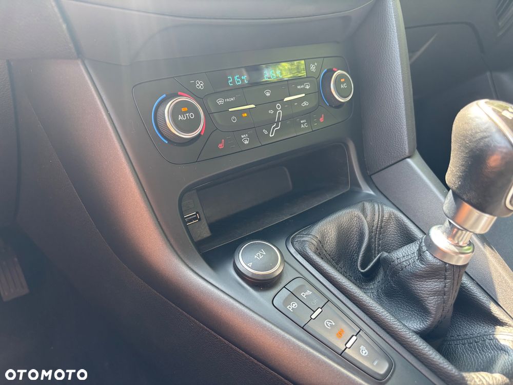 Ford Focus 1.0 EcoBoost SYNC Edition ASS - 13
