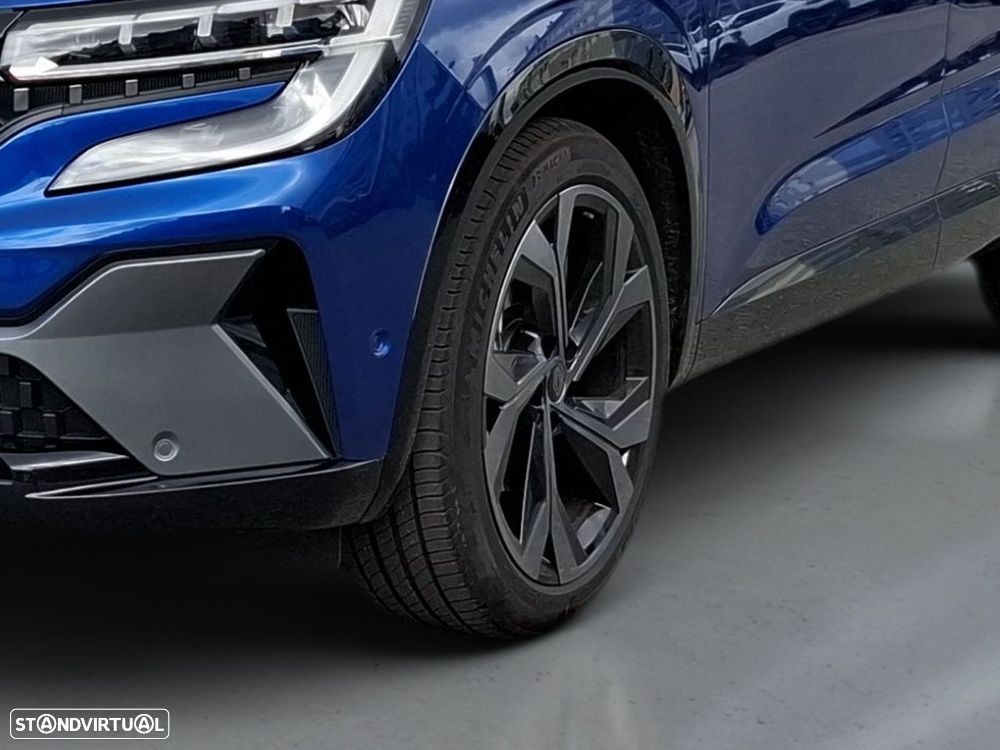 Renault Austral 1.2 E-Tech Iconic Espirit - 4