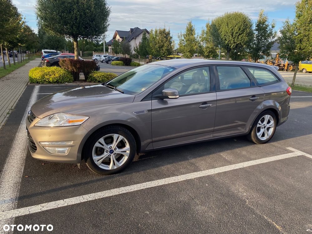 Ford Mondeo 2.0 TDCI Champions Edition - 4
