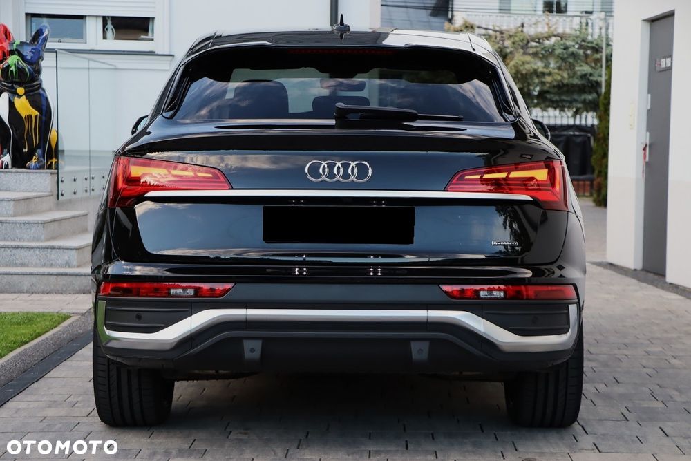 Audi Q5 Sportback - 12