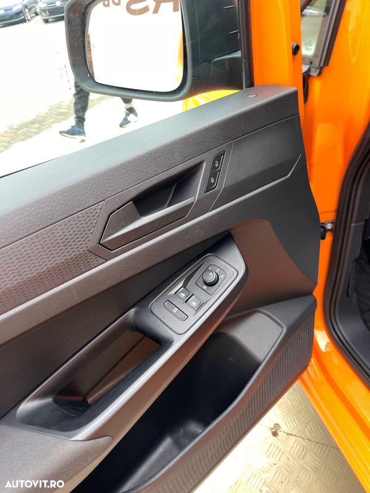 Volkswagen Caddy Maxi 2.0 TDI 90 kW DSG Life - 31