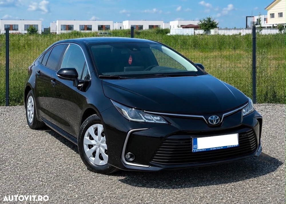 Toyota Corolla - 1