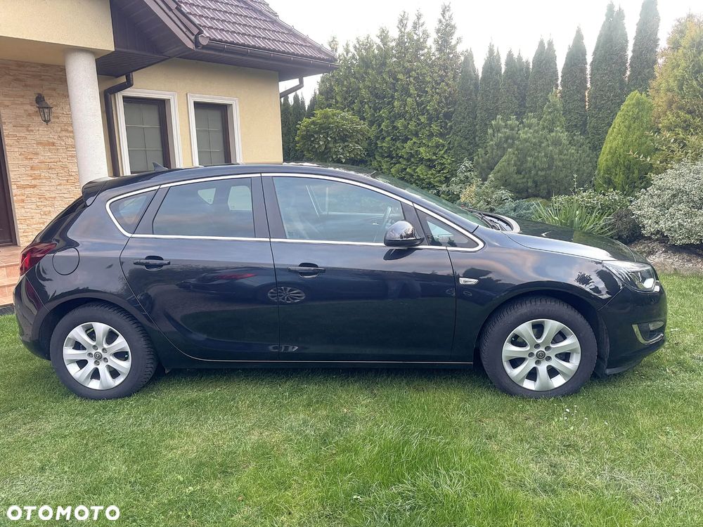 Opel Astra - 2