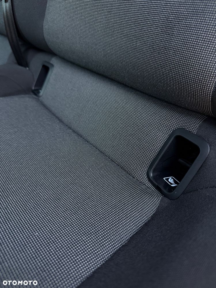 Volkswagen Caddy Maxi 2.0 TDI Comfortline - 27