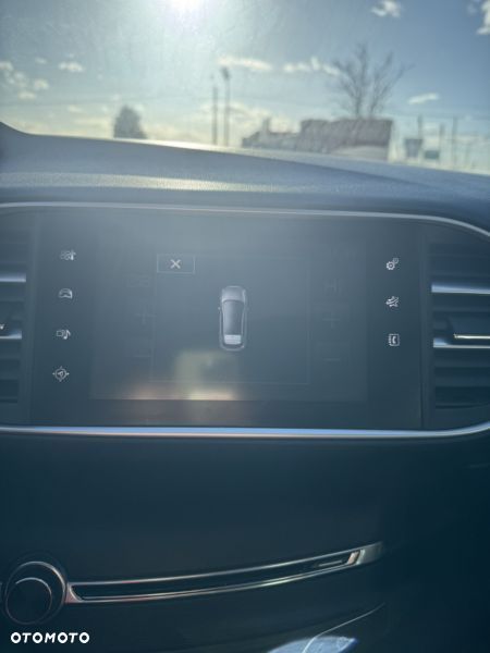 Peugeot 308 BlueHDi 120 Stop & Start Allure - 11