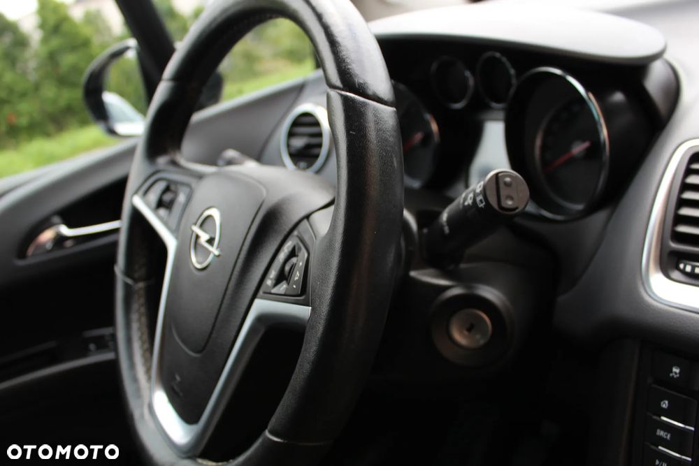 Opel Meriva - 25