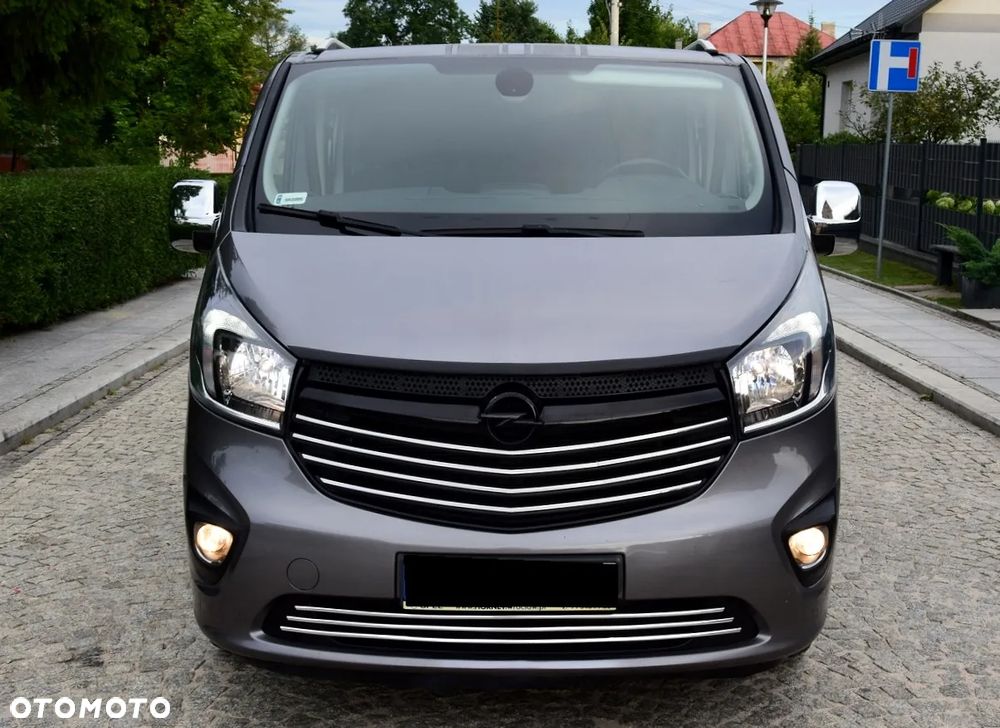 Renault Trafic - 2