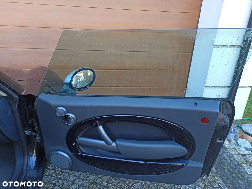 MINI Cooper Seven - 14