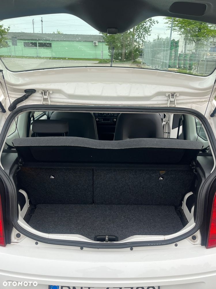 Volkswagen up! 1.0 take EU6 - 10