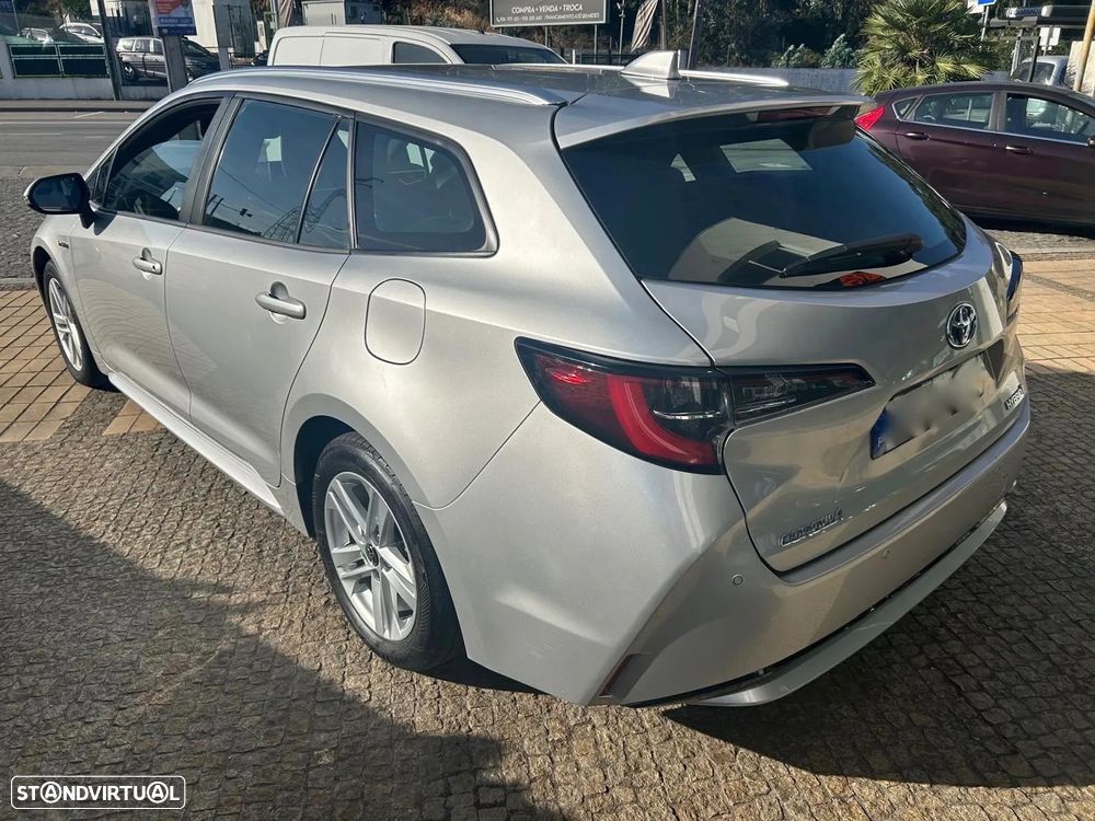 Toyota Corolla Touring Sports 1.8 Hybrid Comfort - 4