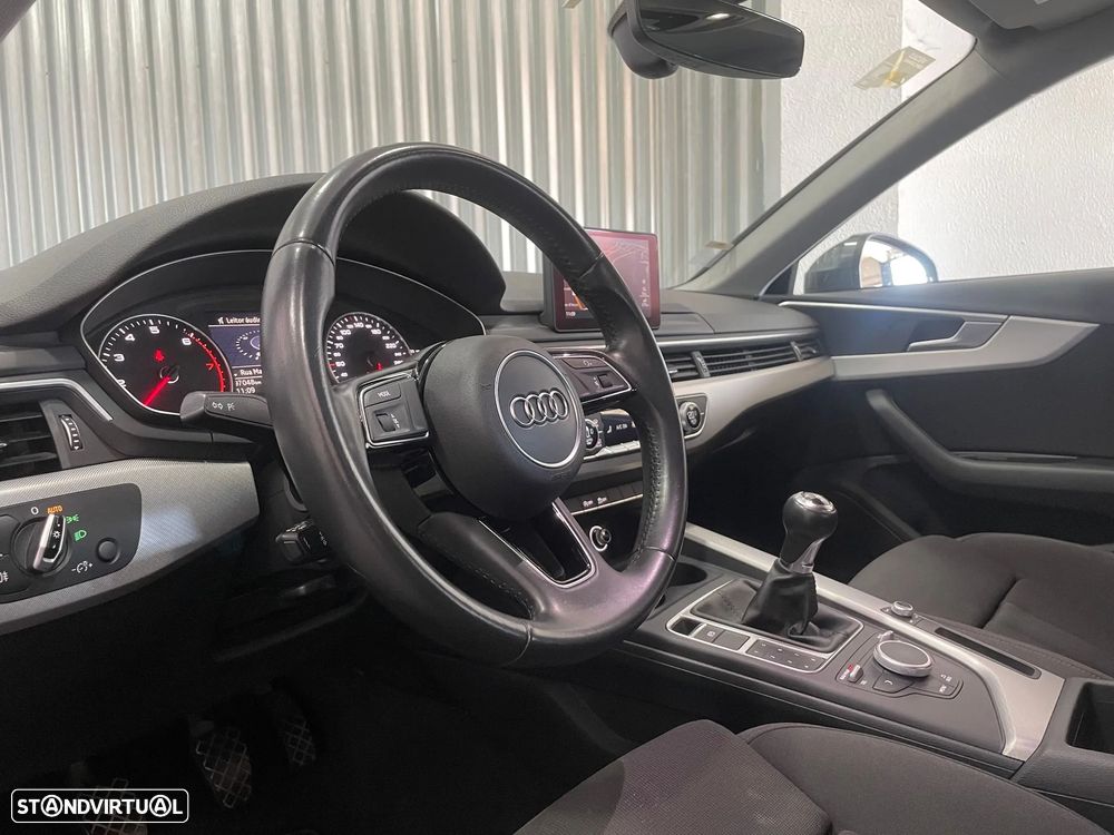 Audi A4 1.4 TSI Sport - 16