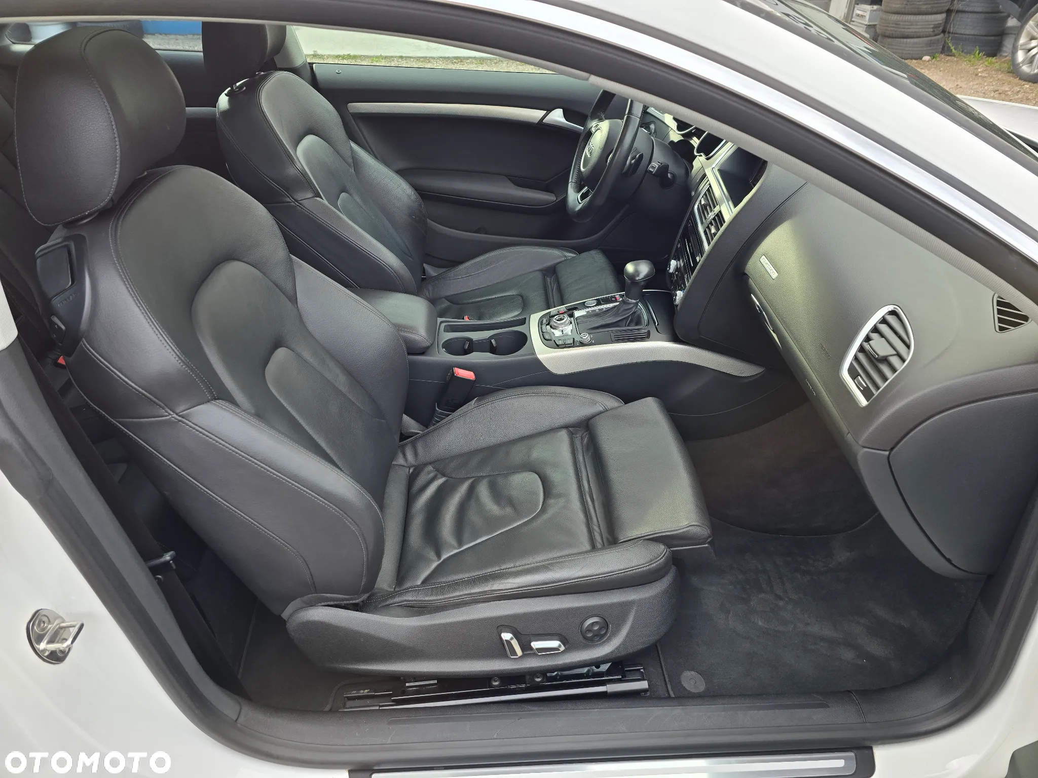 Audi A5 2.0 TFSI Quattro S tronic - 38