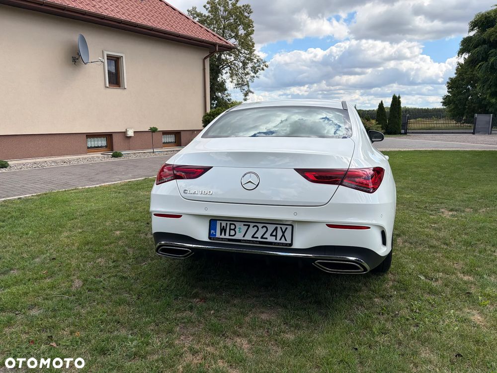 Mercedes-Benz CLA 180 AMG Line 7G-DCT - 3