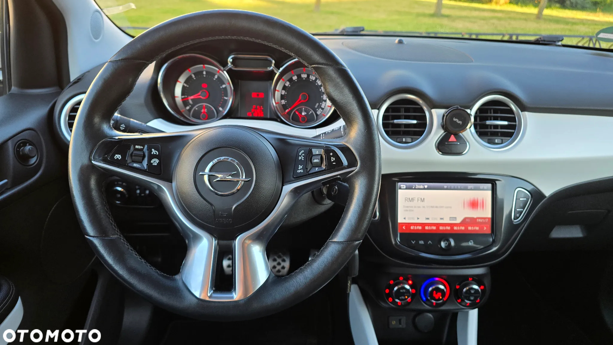 Opel Adam - 13