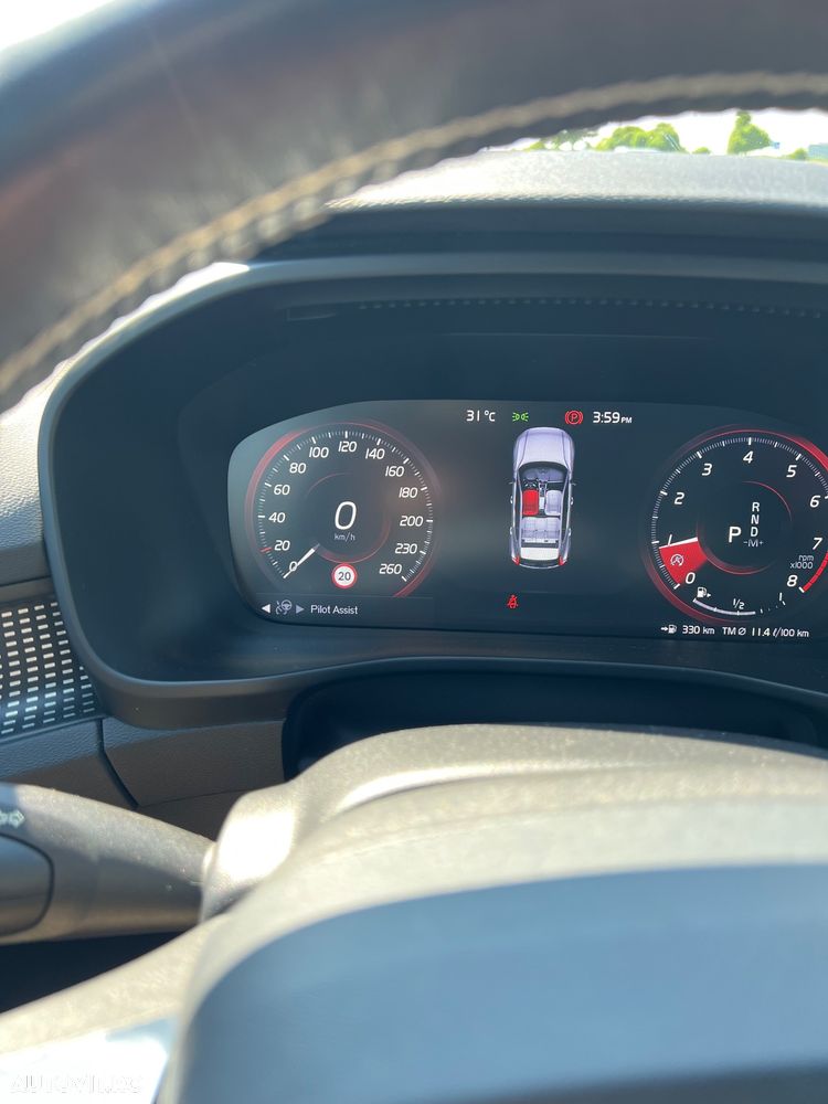 VOLVO XC40 2019 — imagine 14