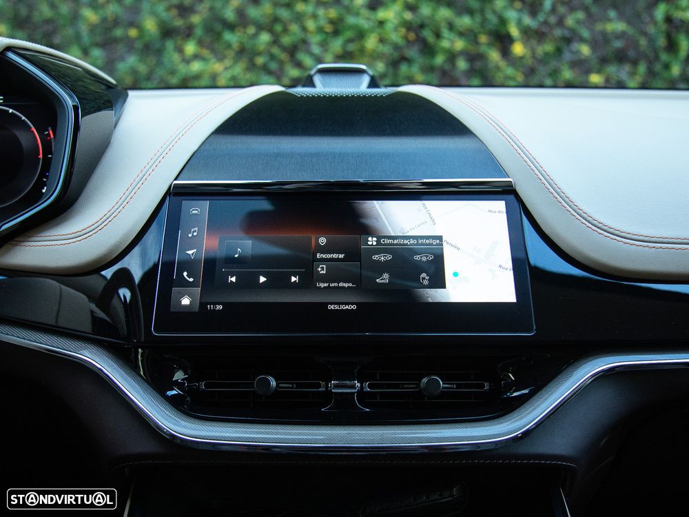 Aston Martin DBX 707 - 38