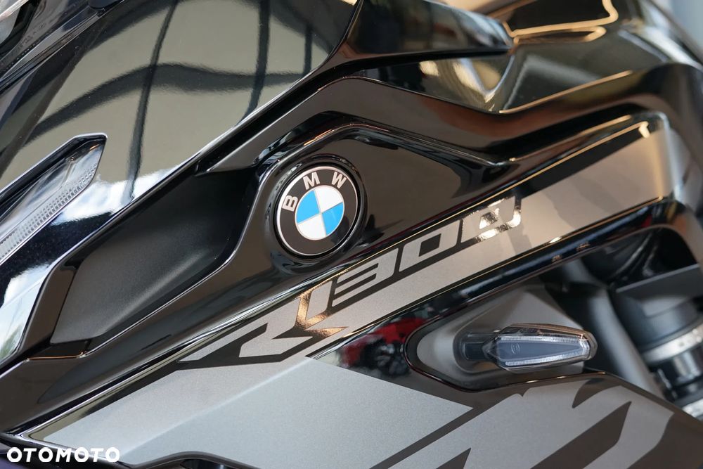 BMW RS - 13