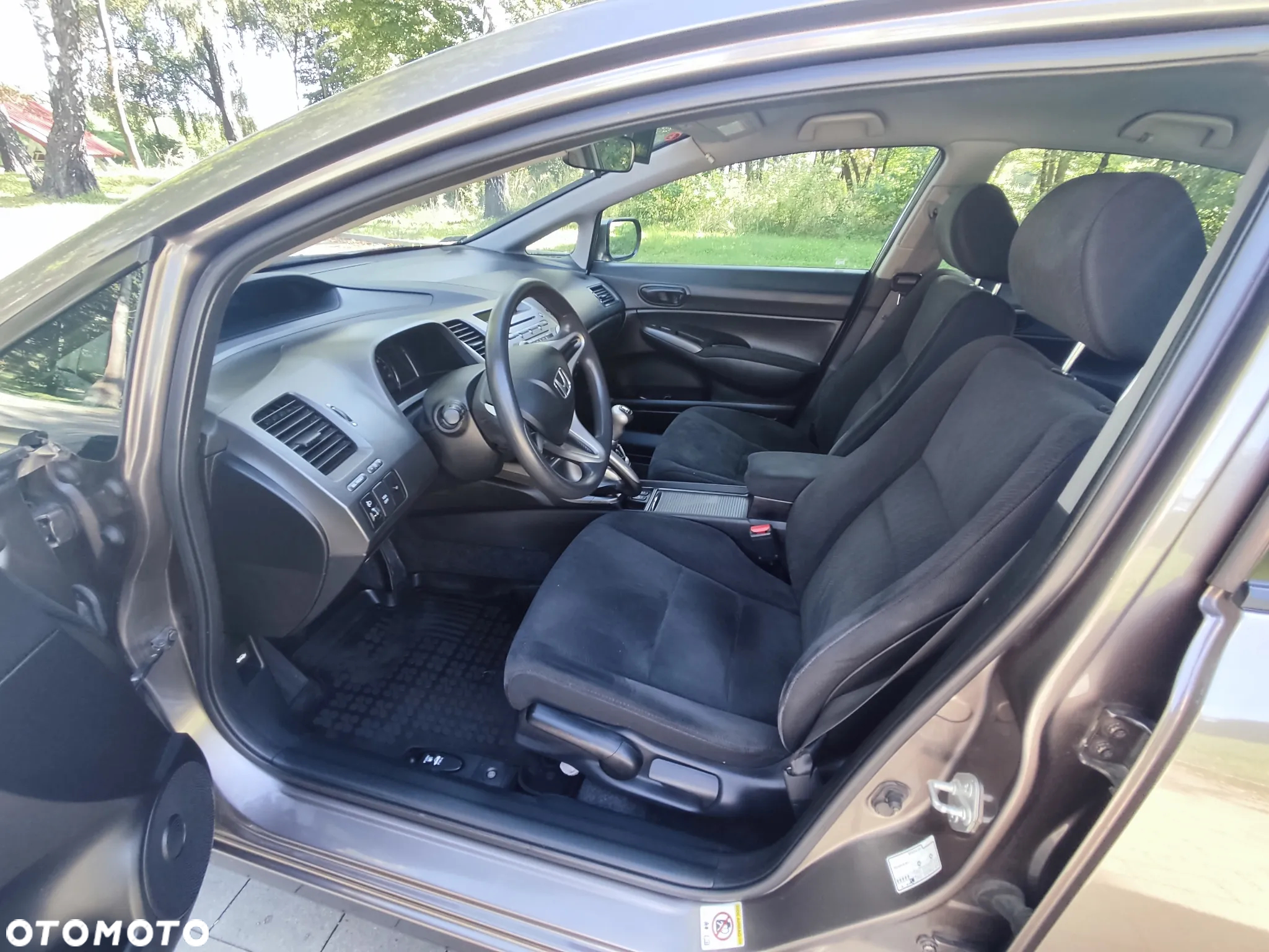 Honda Civic 1.8 Comfort - 25