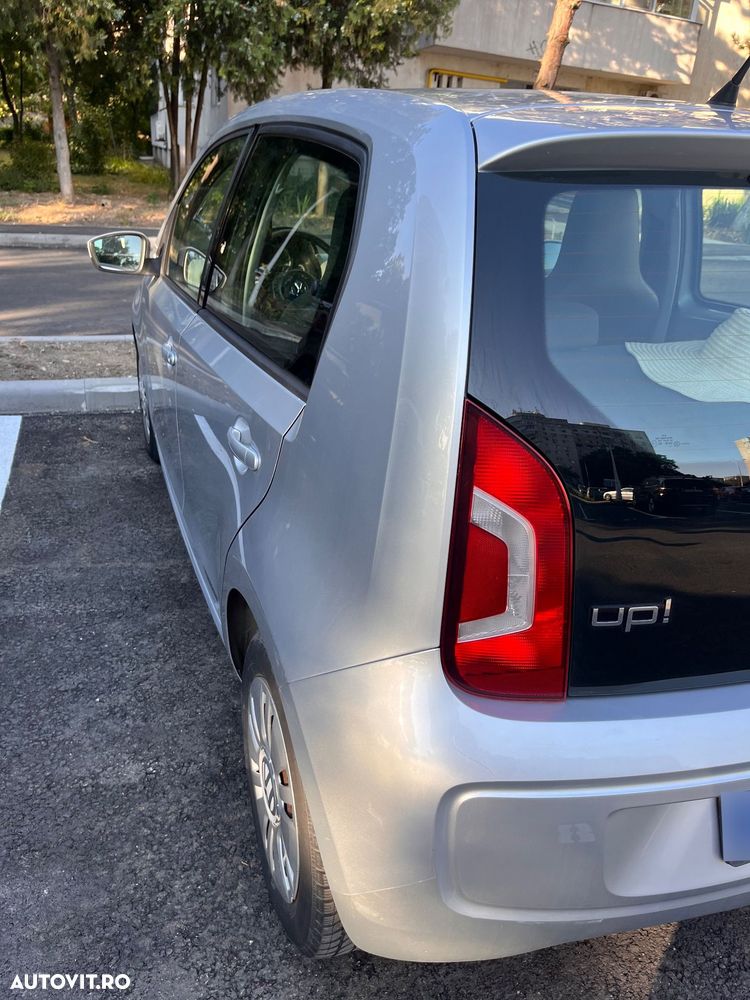 Volkswagen up! 1.0 BMT High - 8