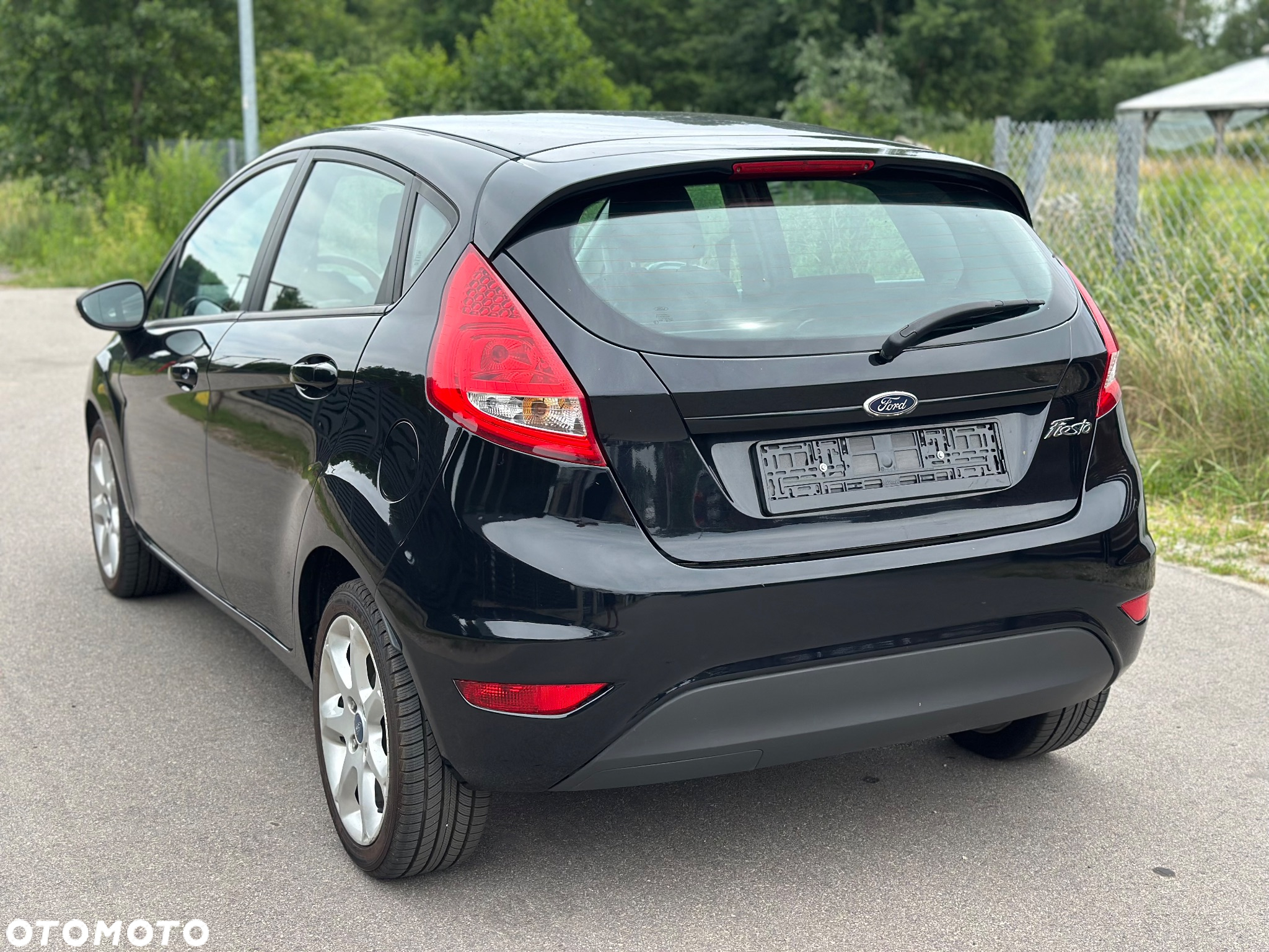 Ford Fiesta 1.4 Autom Trend - 14