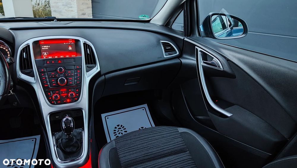 Opel Astra 1.4 Turbo ENERGY - 19