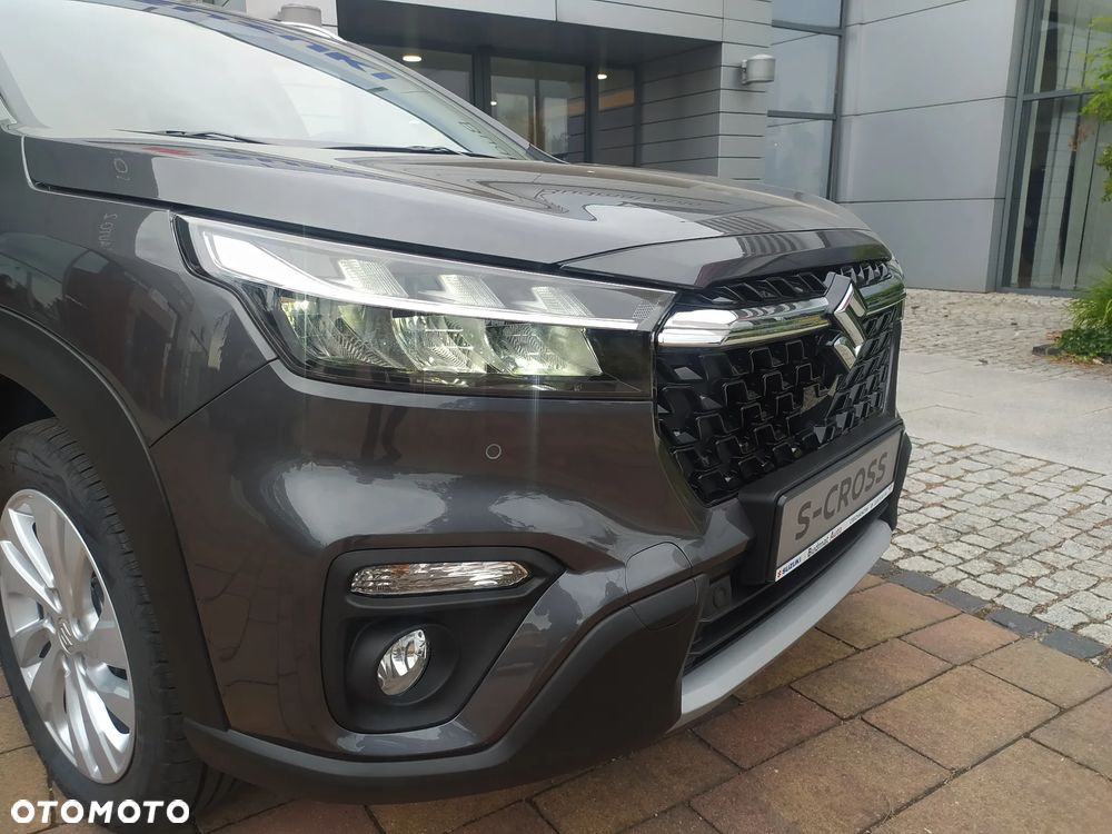 Suzuki S-Cross 1.4 BoosterJet mHEV Premium Plus SP - 10