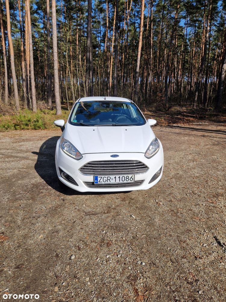 Ford Fiesta - 2